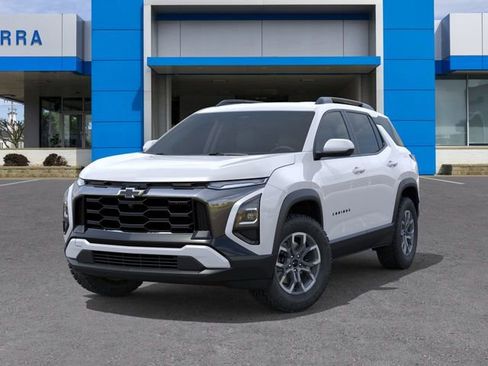 New 2026 Chevrolet Equinox ACTIV FWD image 6