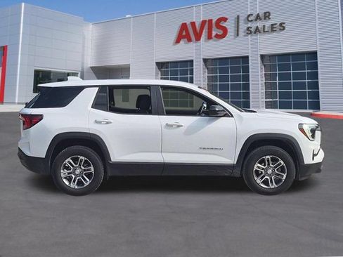Used 2025 GMC Terrain Elevation AWD/4WD image 5