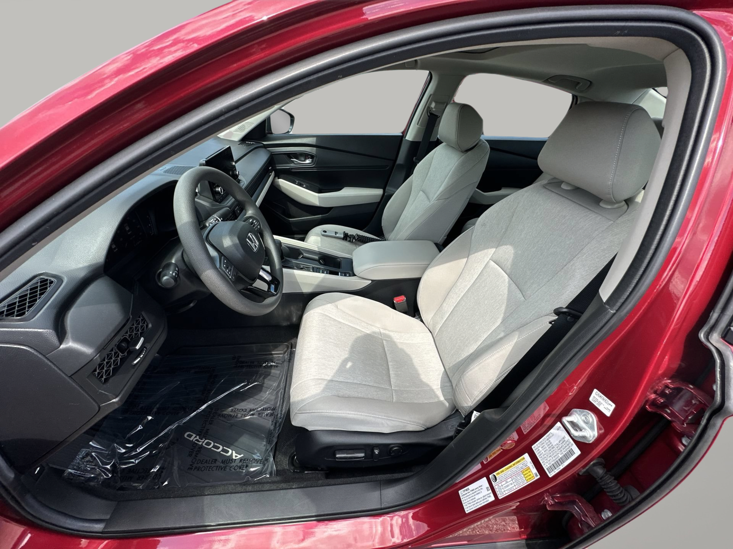 Used 2025 Honda Accord SE image 13
