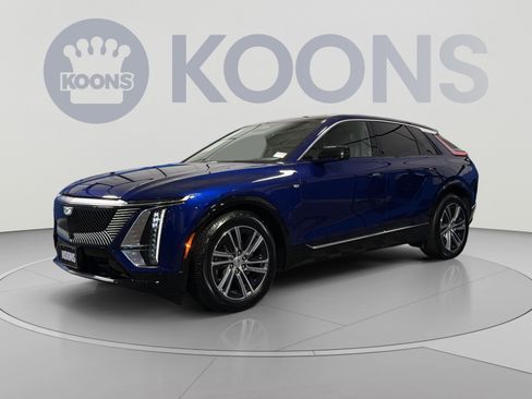 Used 2024 Cadillac Lyriq Luxury RWD image 1