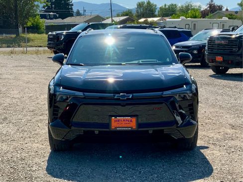 New 2025 Chevrolet Blazer EV RS image 8
