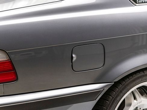 Used 1995 BMW M3 Coupe image 34