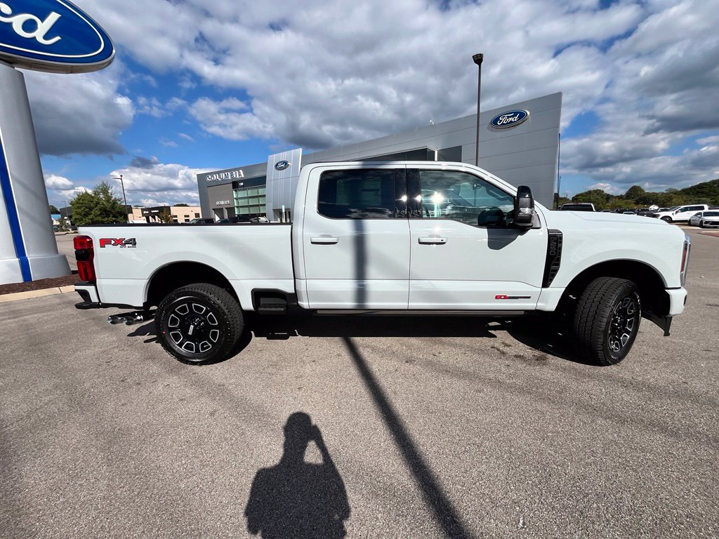 New 2026 Ford F250 Platinum AWD/4WD image 7