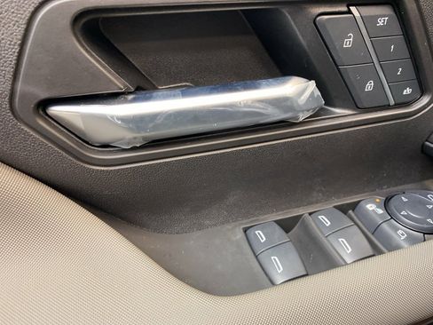 New 2025 GMC Hummer EV 2X image 8