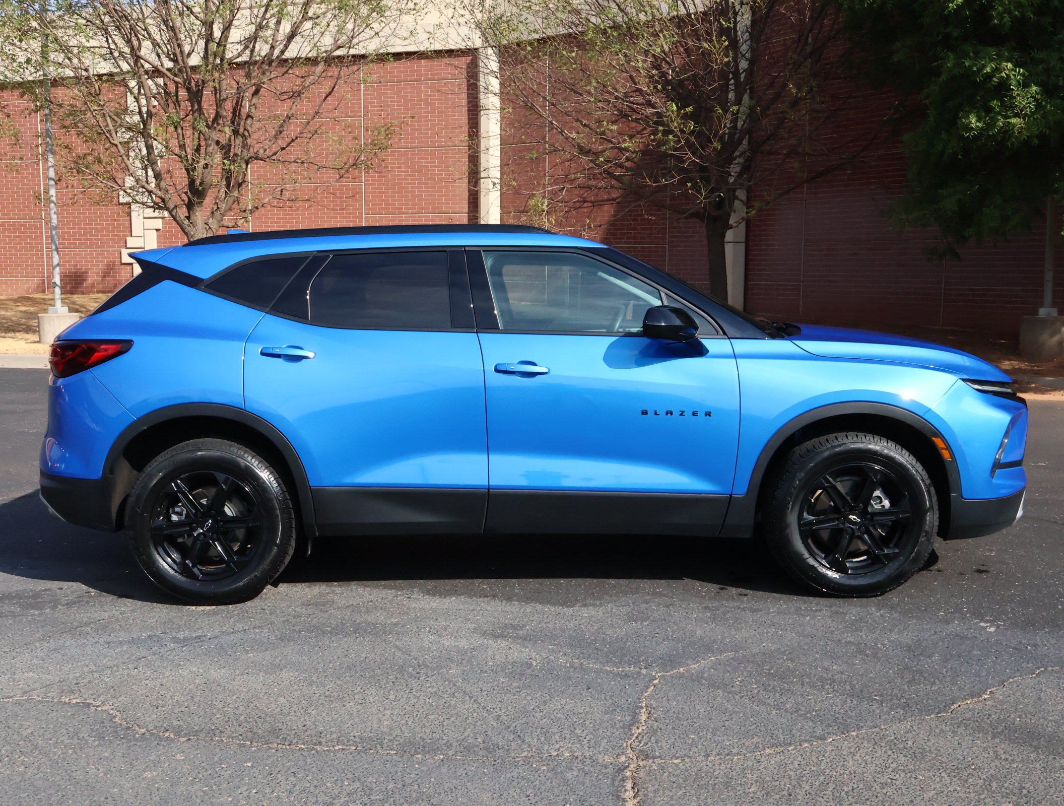 Used 2024 Chevrolet Blazer LT w/ Convenience Package FWD image 31