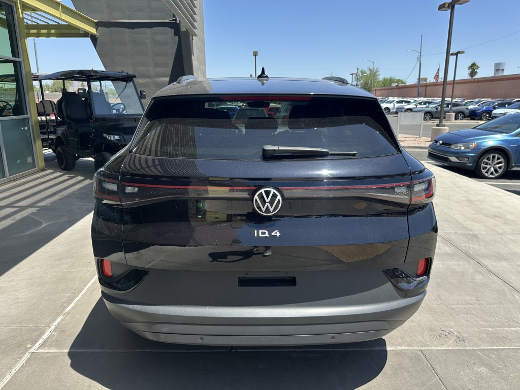 Used 2023 Volkswagen ID.4 S RWD image 10