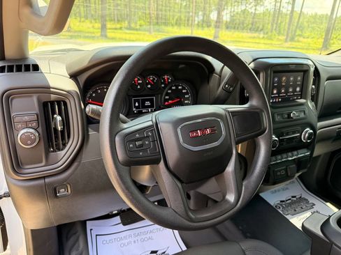 New 2025 GMC Sierra 1500 Pro w/ Pro Value Package RWD image 15