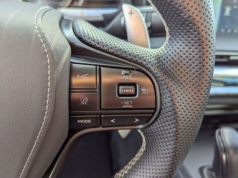 Used 2018 Lexus LC 500 500 image 30