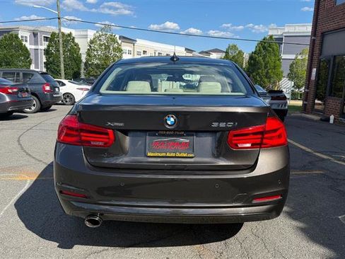 Used 2016 BMW 320i xDrive Sedan AWD/4WD image 11