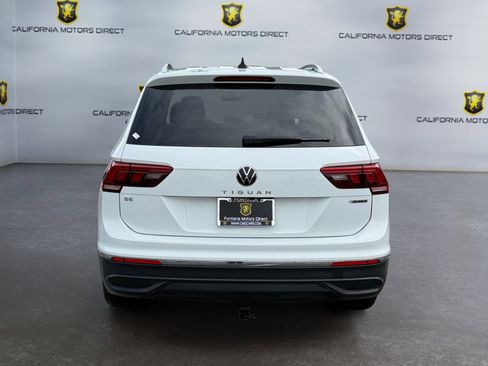 Used 2024 Volkswagen Tiguan SE image 4