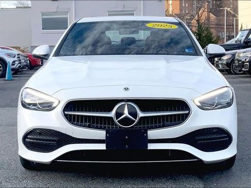 Used 2025 Mercedes-Benz C 300 4MATIC Sedan image 2