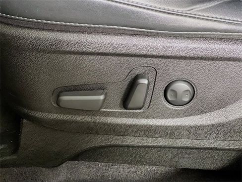 Used 2023 Kia Telluride S image 11