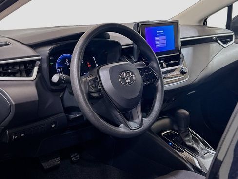 Used 2026 Toyota Corolla LE FWD image 7