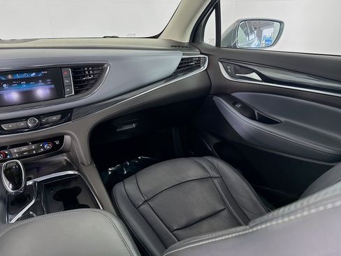 Used 2018 Buick Enclave Premium w/ Experience Buick Package image 27