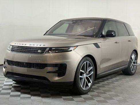 Used 2023 Land Rover Range Rover Sport SE image 2