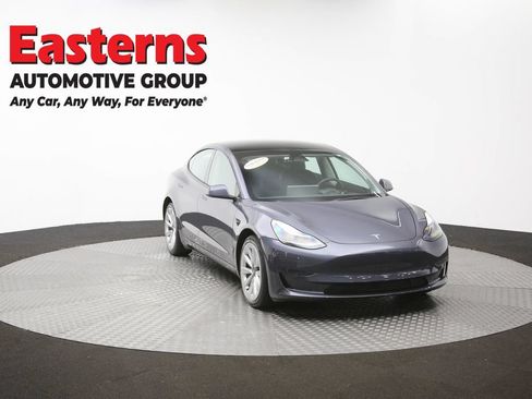 Used 2023 Tesla Model 3 Standard Range RWD image 48