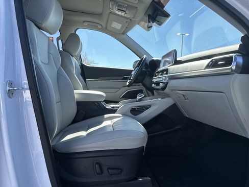 Used 2022 Kia Telluride EX w/ EX Premium Package image 31