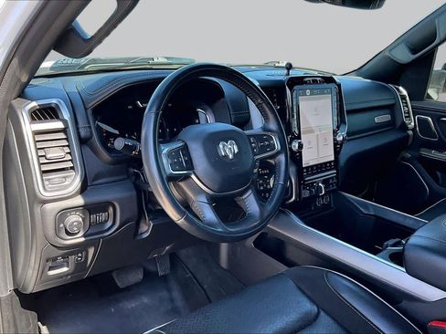 Used 2023 RAM 1500 Laramie AWD/4WD image 18