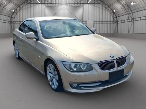 Used 2012 BMW 328i Convertible RWD image 14