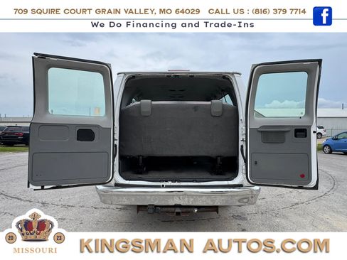 Used 2009 Ford E-350 and Econoline 350 XL RWD image 22
