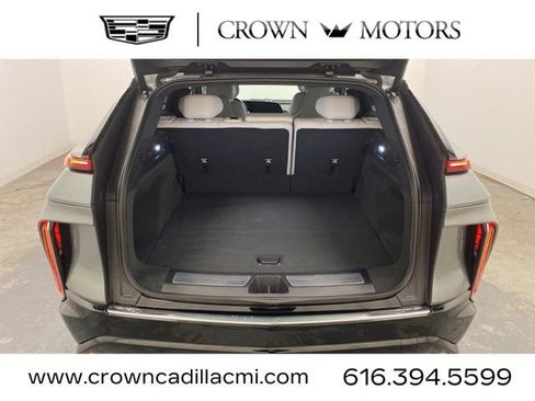 Certified 2024 Cadillac Lyriq Luxury image 24