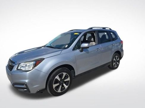 Used 2018 Subaru Forester 2.5i Limited w/ Popular Package #2 image 5