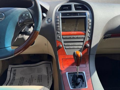 Used 2010 Lexus ES 350 FWD image 20