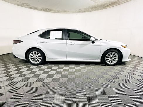 Used 2024 Toyota Camry LE w/ Convenience Package FWD image 2