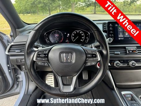 Used 2022 Honda Accord Sport image 17