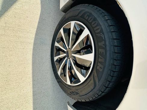 Used 2013 Nissan Altima 2.5 S FWD image 23