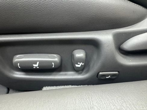 Used 2006 Toyota Solara SE FWD image 39