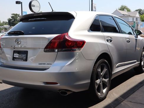 Used 2013 Toyota Venza Limited w/ Tow Prep Pkg AWD/4WD image 5