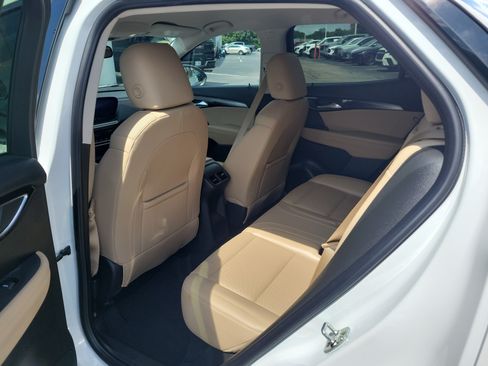 Used 2024 Buick Envision Preferred AWD/4WD image 12