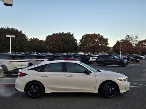 New 2026 Honda Civic Sport image 3