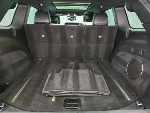 Used 2015 Jeep Grand Cherokee Overland w/ Advanced Technology Group AWD/4WD image 37