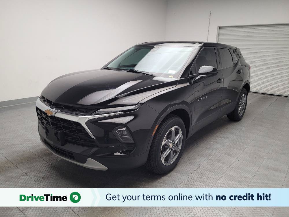 Used 2023 Chevrolet Blazer LT w/ LPO, Cargo Package FWD image 1
