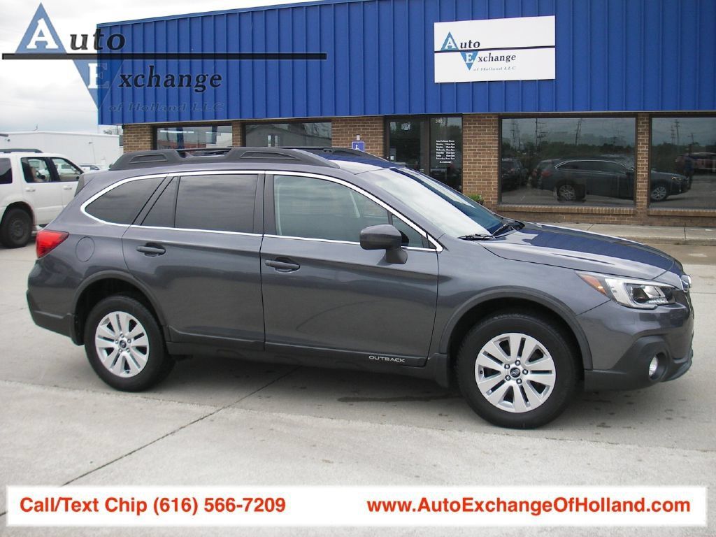 Used 2018 Subaru Outback 2.5i Premium w/ Protection Package #1 AWD/4WD image 1
