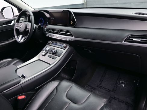 Used 2022 Hyundai Palisade SEL w/ 8P Bench Seat Package image 15