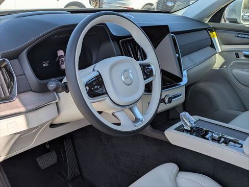 New 2026 Volvo XC90 B6 Ultra w/ Protection Package image 7