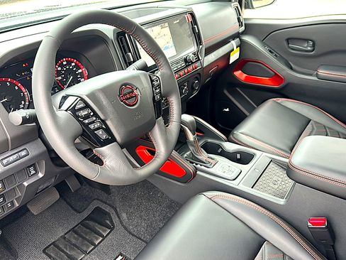 New 2026 Nissan Frontier PRO-4X w/ Pro Premium Package image 9