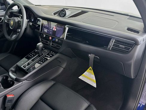 New 2026 Porsche Macan S AWD/4WD image 30