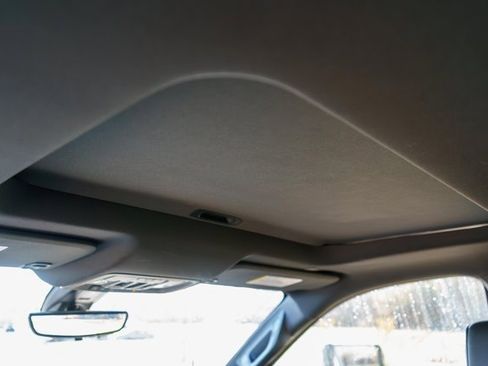 Used 2021 GMC Sierra 2500 AT4 w/ AT4 Premium Plus Package image 16