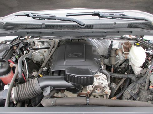 Used 2015 GMC Sierra 2500 Denali w/ Driver Alert Package image 24