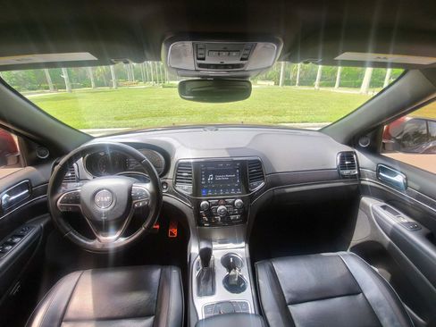 Used 2020 Jeep Grand Cherokee High Altitude AWD/4WD image 8