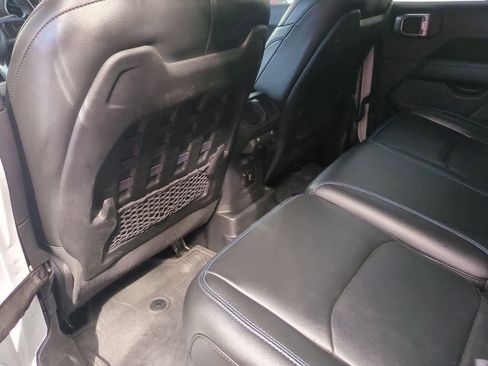 Used 2022 Jeep Wrangler Unlimited Rubicon 4xe w/ Cold Weather Group image 19