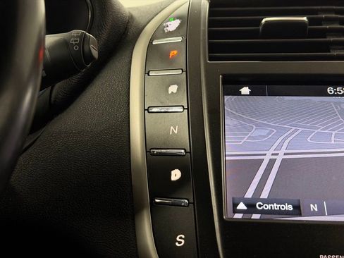 Used 2019 Lincoln MKC Select w/ Select Plus Package image 20