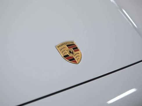 New 2026 Porsche Cayenne GTS image 36