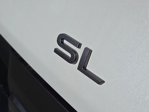 New 2026 Nissan Murano SL image 8