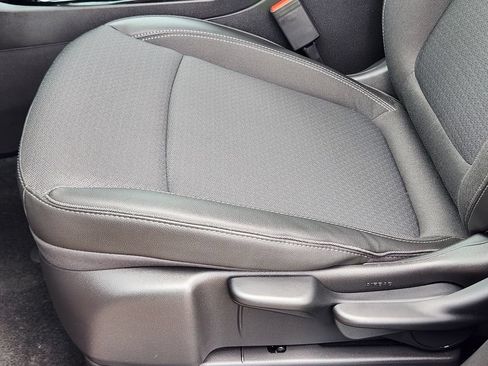 Certified 2024 Buick Encore GX Preferred FWD image 24