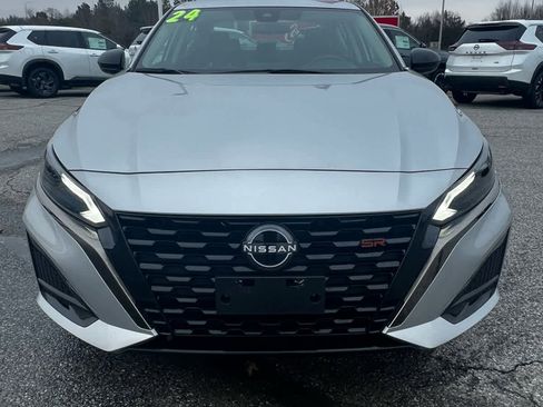 Used 2024 Nissan Altima 2.5 SR image 8